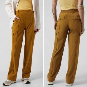 Athleta Vienna Cargo Pants 4 mustard yellow gold lightweight pull-on athleisure